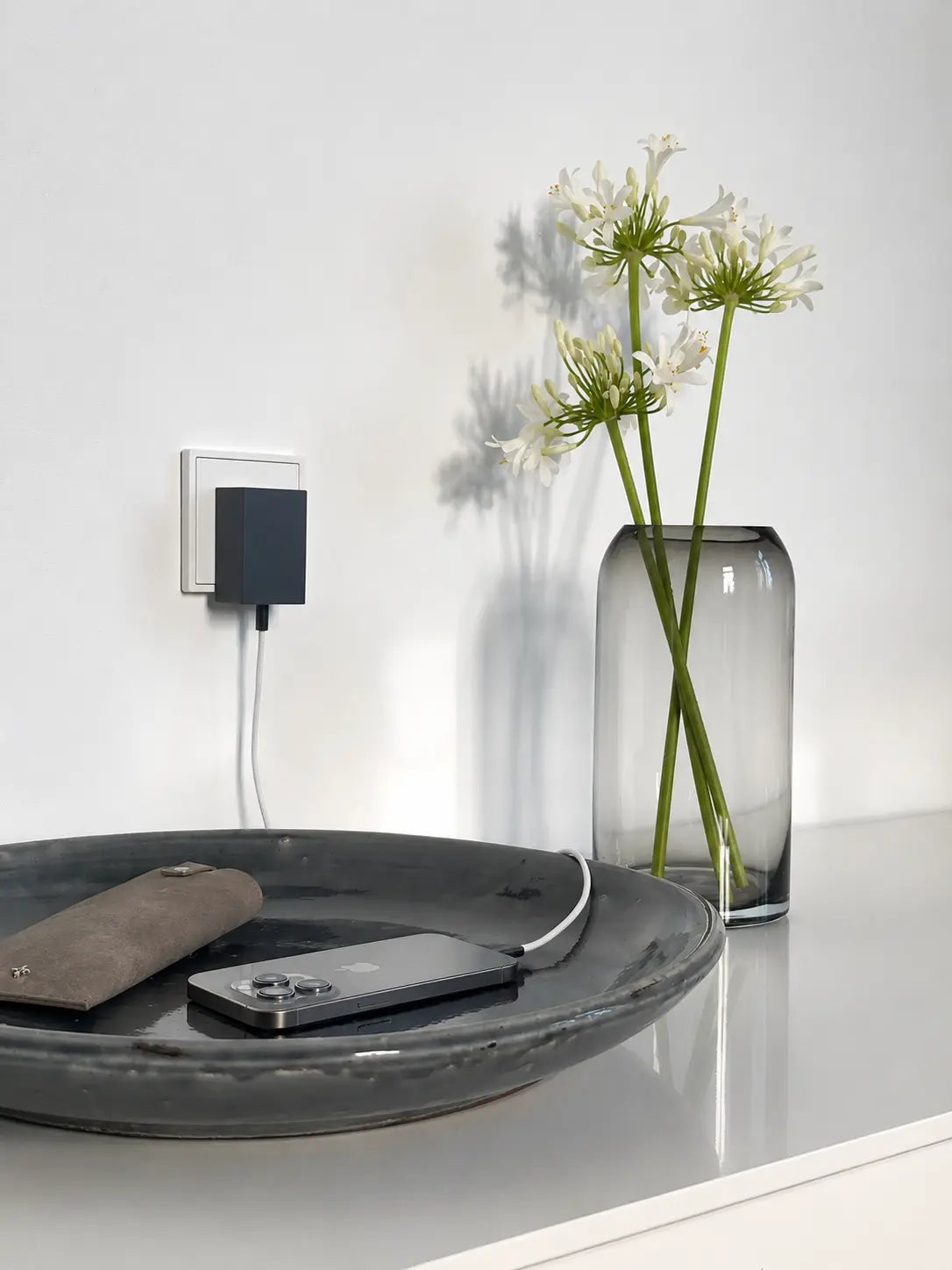 edge.65 (65 Watt) USB Ladegerät. Farbe: Midnight