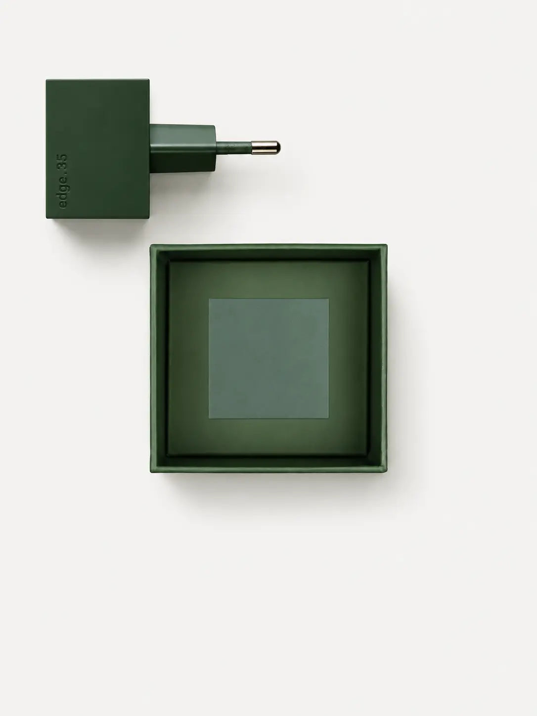 edge.35W USB-C-Ladegerät. Farbe: Forest