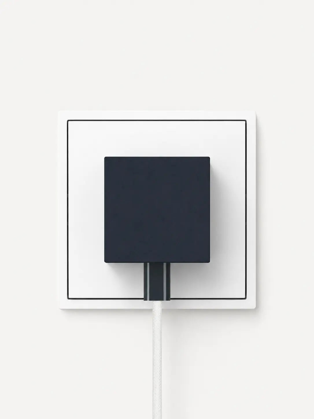 edge.35W USB-C-Ladegerät. Farbe: Midnight