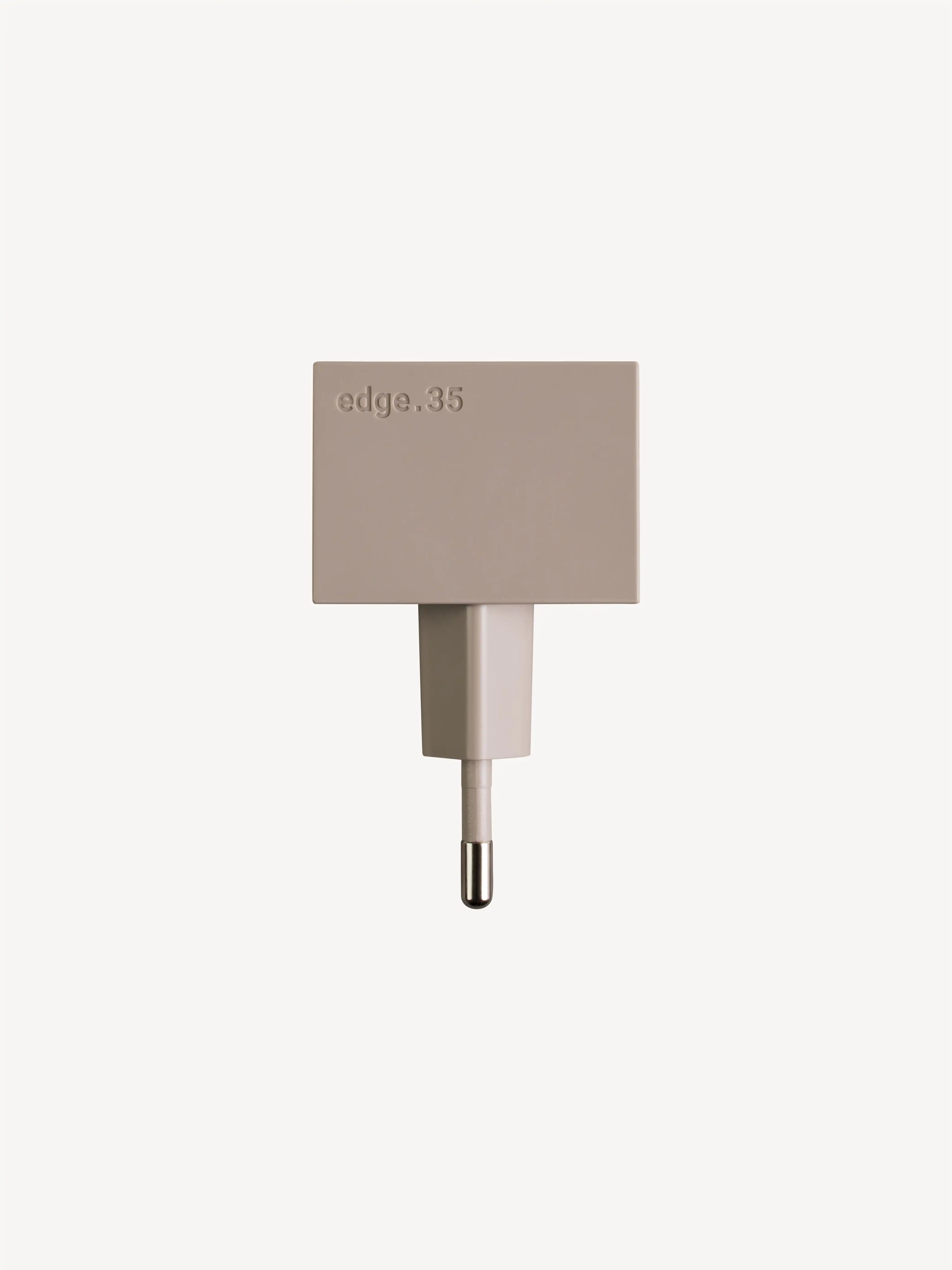 USB-C Ladegerät 35W (Sand) + USB-C Kabel (Dune)