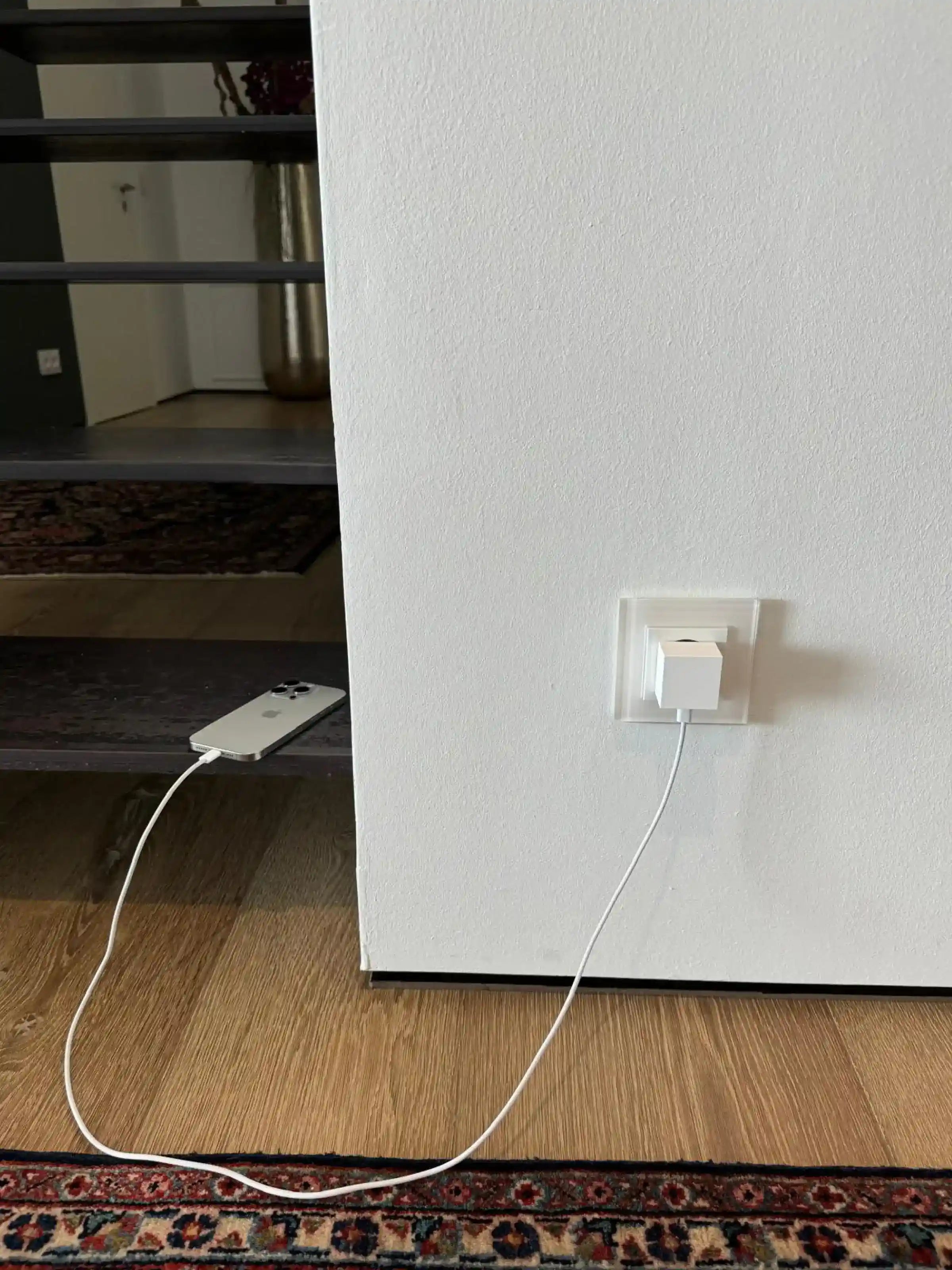 edge.35 Watt USB-C Ladegerät | Farbe: White